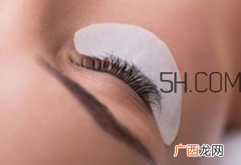 悦诗风吟滋养护理眼膜正确贴法_怎么贴