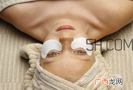 悦诗风吟滋养护理眼膜正确贴法_怎么贴