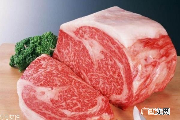 排骨焯水用冷水还是热水这样做排骨就不会变柴啦