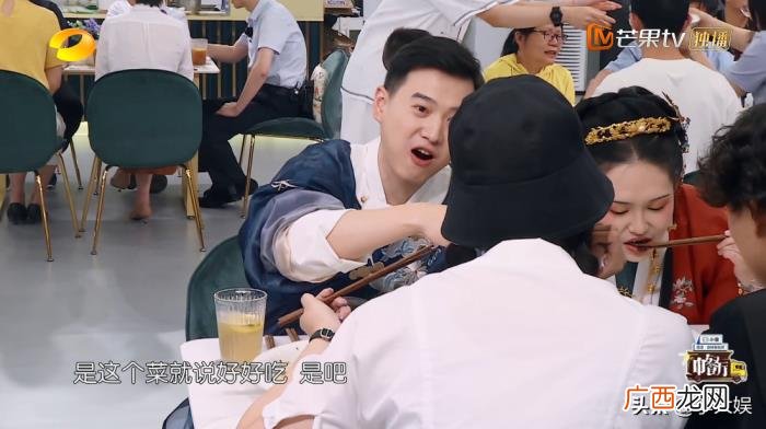 黄晓明回应中餐厅什么情况，黄晓明回应很讽刺