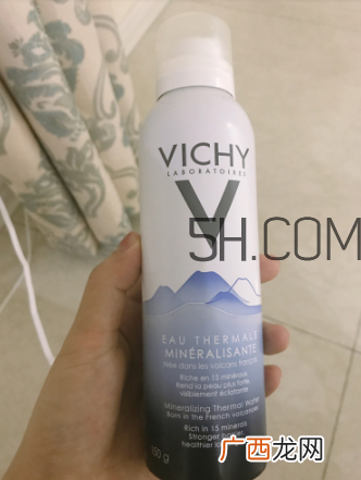 理肤泉喷雾和薇姿喷雾哪个好？理肤泉和薇姿喷雾测评