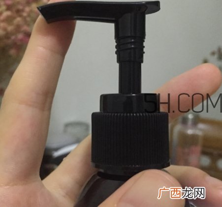 sukin苏芊适合什么肤质？sukin苏芊适合油性皮肤吗