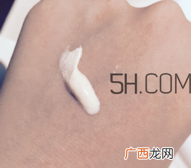 娇韵诗身体磨砂膏使用方法_怎么使用