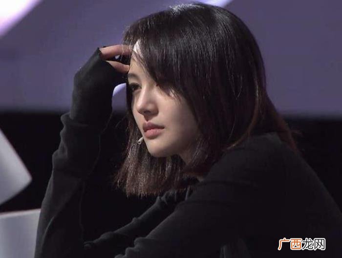 郑爽有精神，郑爽迷惑发言被法官质疑精神有问题