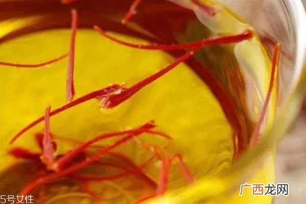 藏红花泡脚痒怎么回事泡脚之后脚特别痒