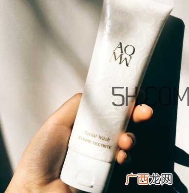 黛珂白檀洁面乳好用吗？黛珂白檀洗面奶多少钱