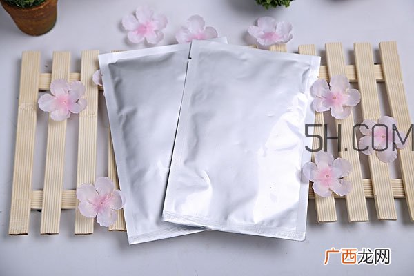 为什么每天敷面膜脸还是干 每天贴面膜为什么脸还是干