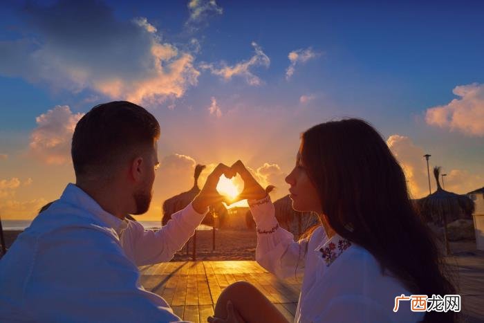 老公背叛了婚姻怎么办 怎样度过老公出轨背叛期