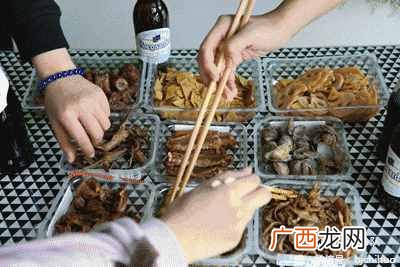 哈哈镜加盟费用是多少，哈哈镜加盟前景及条件