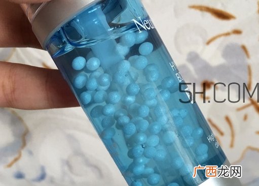 露得清水活盈透流珠精华露怎么样_好用吗