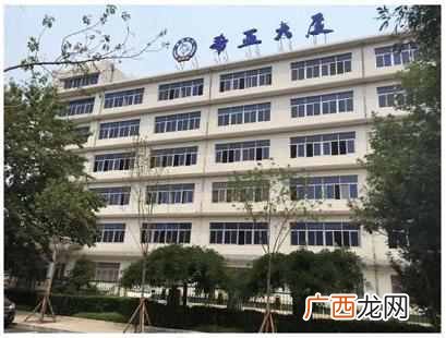 洁希亚国际洗衣加盟费用及前景怎么样！