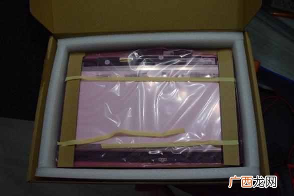 笔记本屏幕不亮是什么原因，自己该怎么调修！