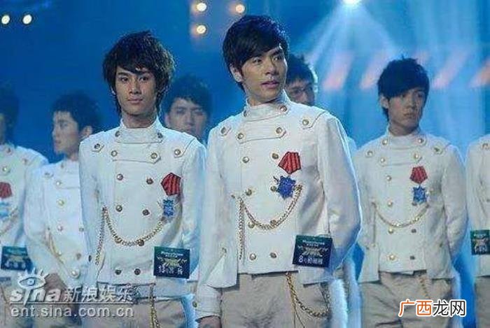 李宇春冠军，李宇春、薇娅同时拿了选秀冠军......