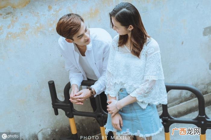 如何暗恋一个女生，3招教你暗恋女生怎么追