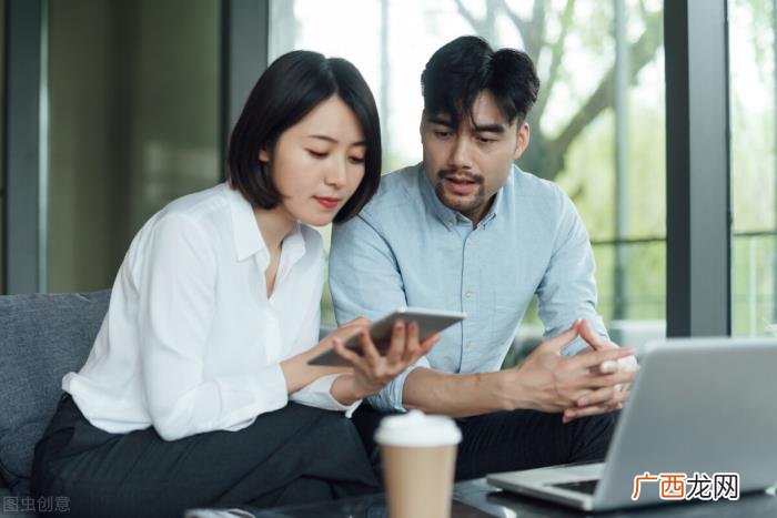 如果暗恋一个男生怎么办,如果喜欢一个男生怎么办