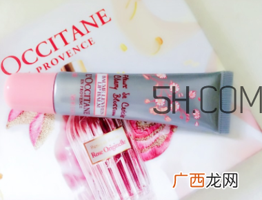 欧舒丹甜蜜樱花润唇膏怎么样_好用吗