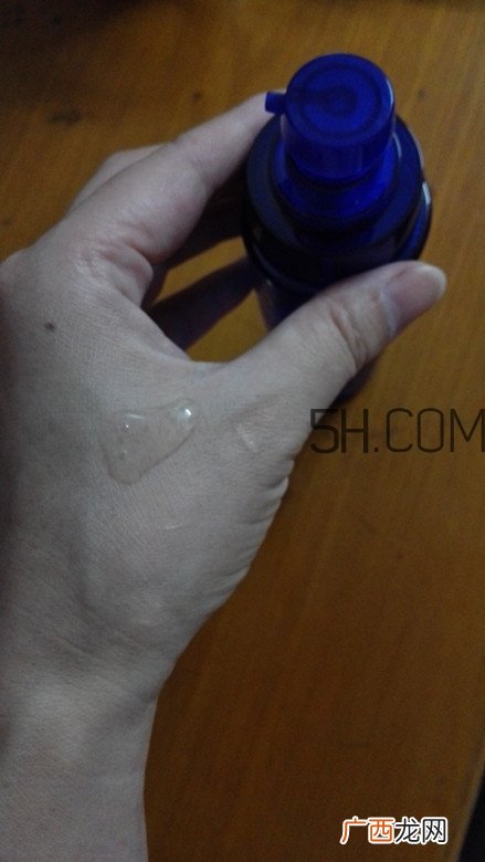 SIPIMO诗碧曼水动力沁透肌底保湿精华液怎么样-价格
