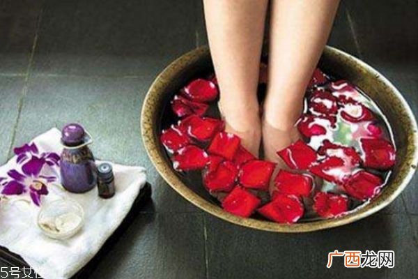 泡脚每天应该泡多久如何正确泡脚