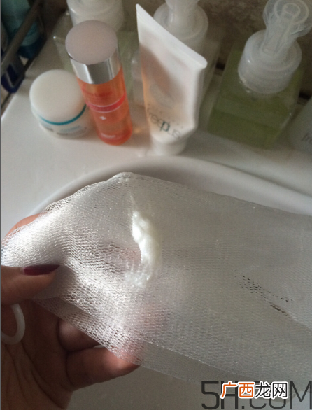 芙丽芳丝洗面奶是氨基酸吗？氨基酸洗面奶有哪些？