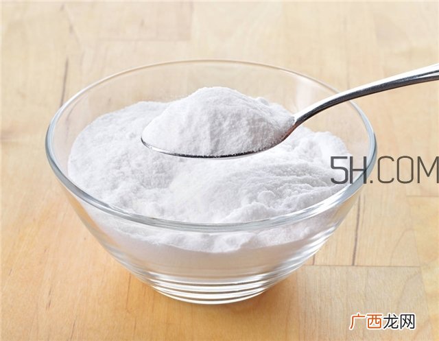 每天用小苏打洗脸好吗 用小苏打洗脸正确方法