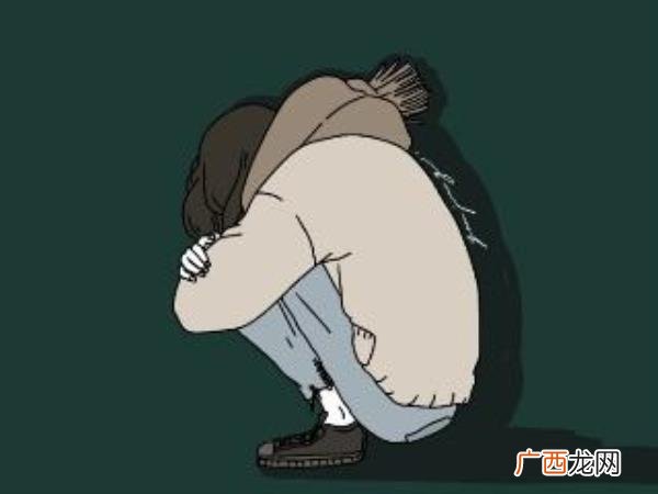爱玩暧昧的男人值不值得爱，四处暧昧的他不值得你掉眼泪