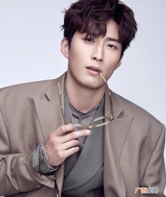在韩国受欢迎的中国男明星，韩国妹子眼中最帅的6大中国男星