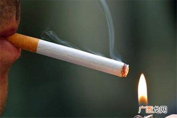 过度吸烟会导致失明吗过度吸烟或致失明是真的吗