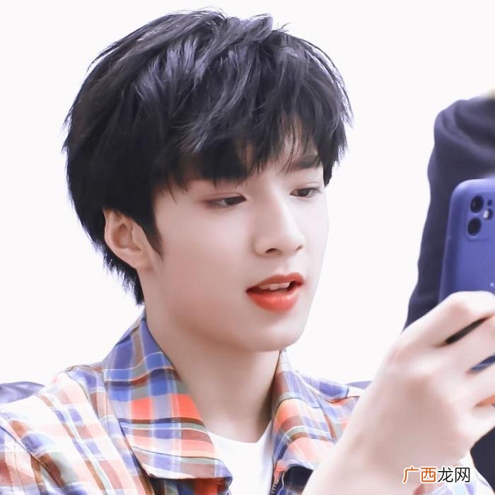 最新可爱小孩男生头像，敲可爱的小男生