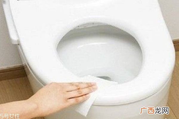 马桶怎么清洗马桶污垢怎么去除