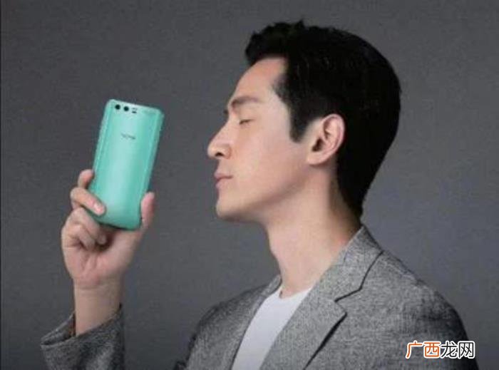 吴亦凡胡歌，任正非当年放弃吴亦凡选择胡歌是正确的选择