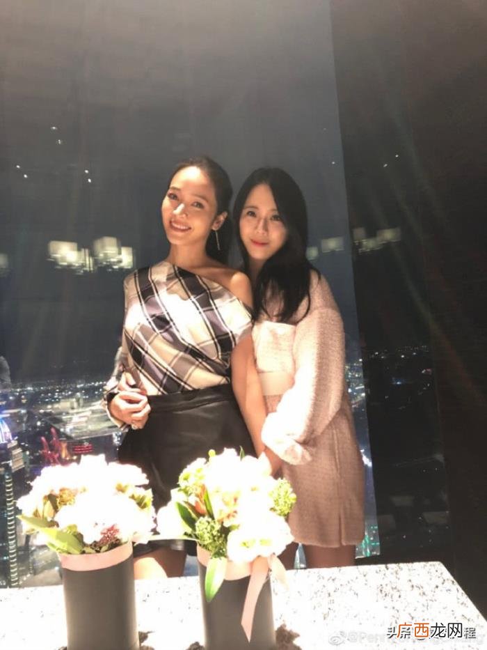 侯佩岑合影，王力宏妻子晒与陶喆老婆和侯佩岑合影