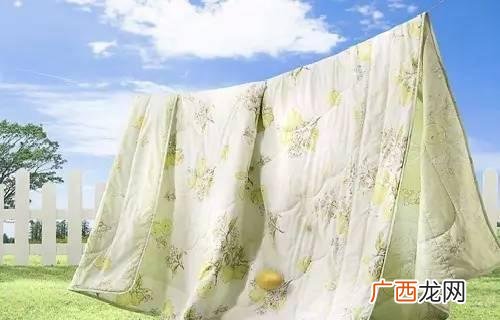 被子晒多久较好冬季什么时间晒被子好