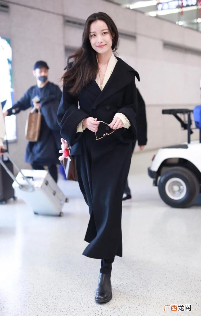 倪妮好看吗，再看看倪妮的街拍私服还是好看