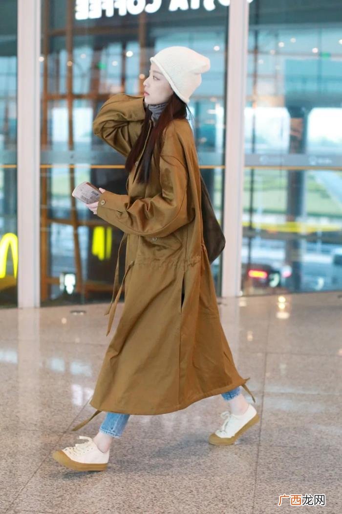倪妮好看吗，再看看倪妮的街拍私服还是好看