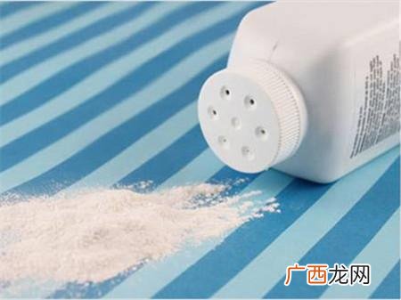 滑石粉在爽身粉中的作用爽身粉有滑石粉好吗