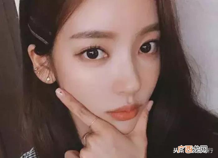女人故意试探你的表现,多半是在偷偷试探你