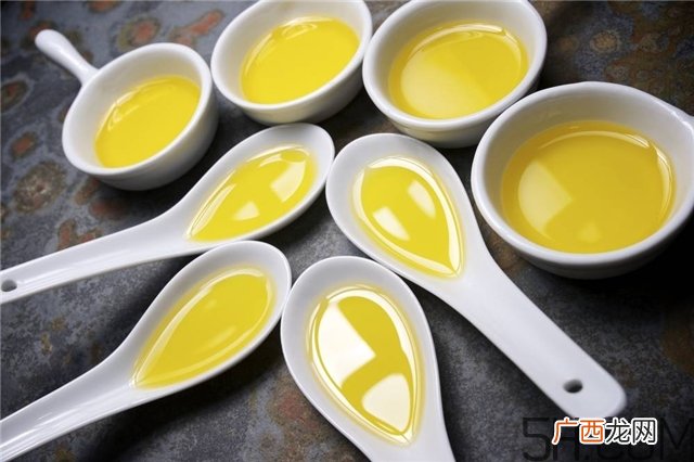 橄榄油去皱纹正确步骤 橄榄油去皱纹的方法