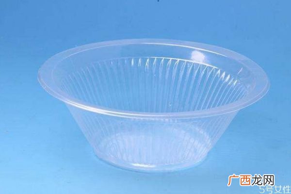 塑料碗用多了会怎么样长期使用塑料碗的危害