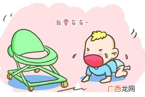 宝宝适合坐多久的学步车宝宝过早坐学步车的危害