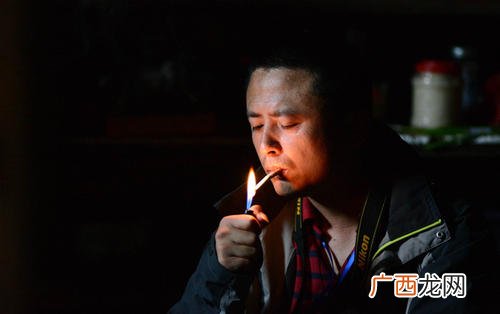 男性抽烟对怀孕有哪些伤害男性戒烟多久适合要孩子