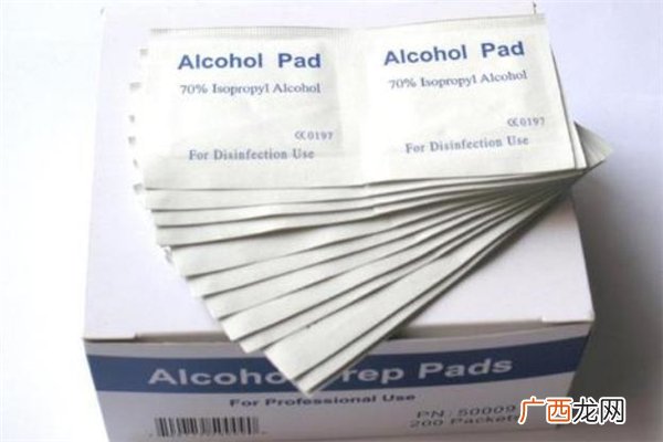 酒精棉片可以擦手机吗酒精棉片可以擦伤口吗