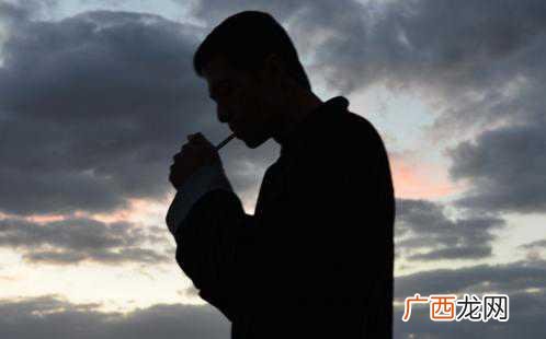 戒烟后为什么会便秘呢戒烟后便秘多久能好