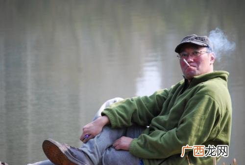 戒烟后为什么会便秘呢戒烟后便秘多久能好