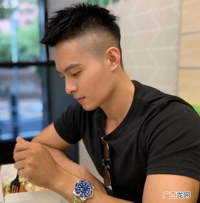 男士短头发的发型图片，男生短头发的发型有7款