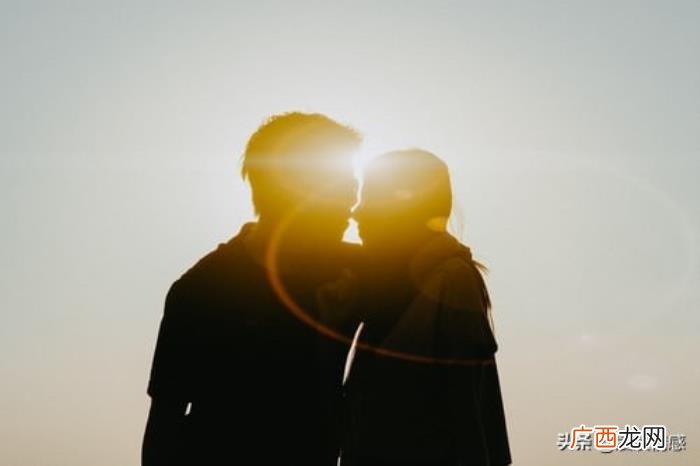 离婚怎么挽回老婆的心，想复婚如何挽回前妻