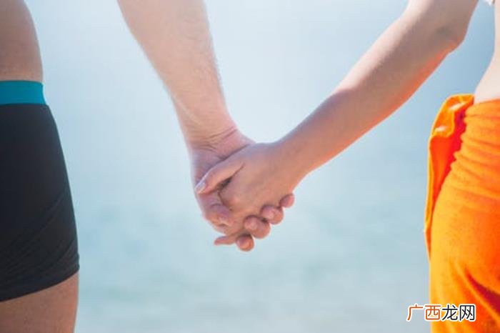 和女朋友闹分手怎么和好，和女朋友分手了想和好