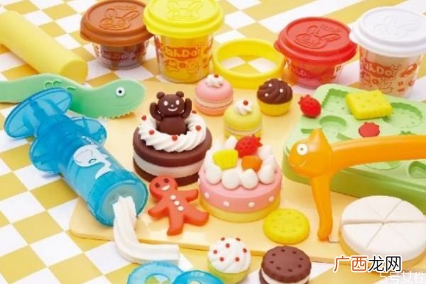 橡皮泥有毒吗小孩子吃到橡皮泥该怎么办