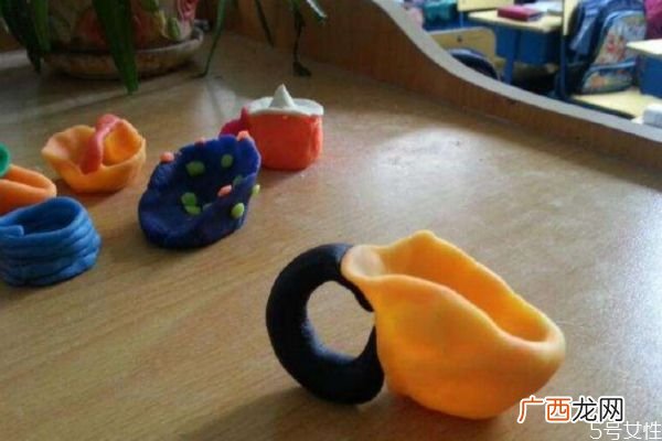 橡皮泥有毒吗小孩子吃到橡皮泥该怎么办