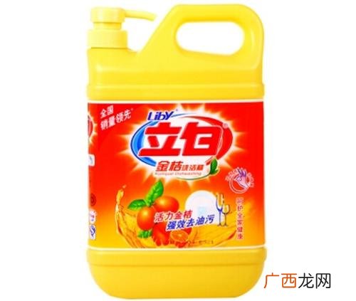 洗洁精洗的碗要冲几遍洗洁精残留的碗能用吗