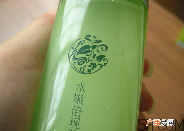 百雀羚水嫩倍现盈透精华水怎么样?好用吗?